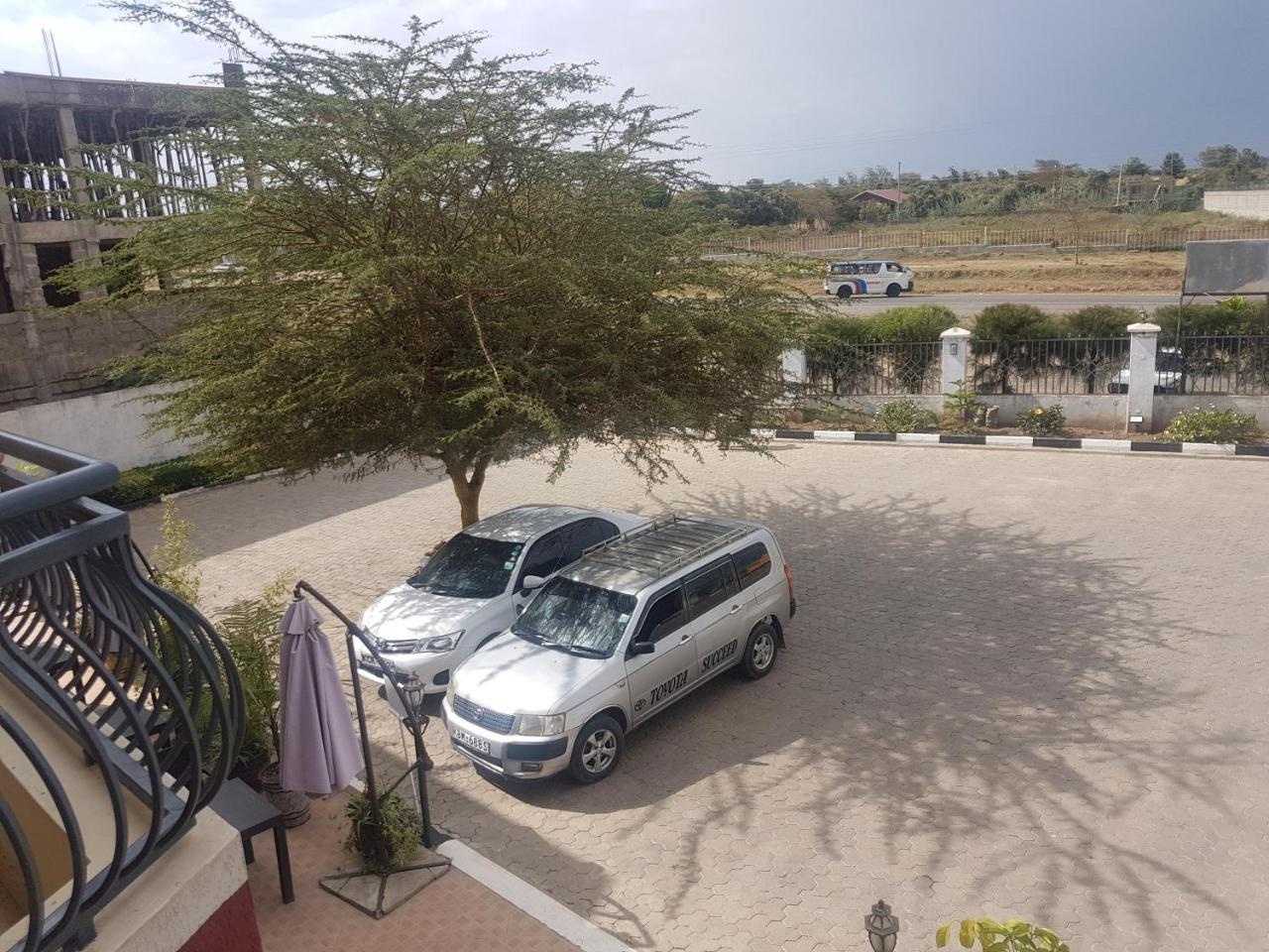 Mara Frontier Hotel Narok Luaran gambar